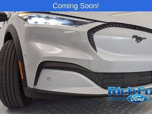 Certified 2023 Ford Mustang Mach-E Select image 23