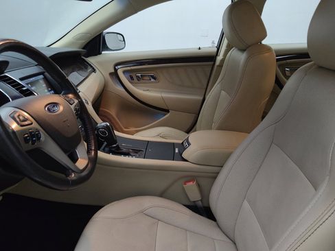 Used 2015 Ford Taurus Limited FWD image 17