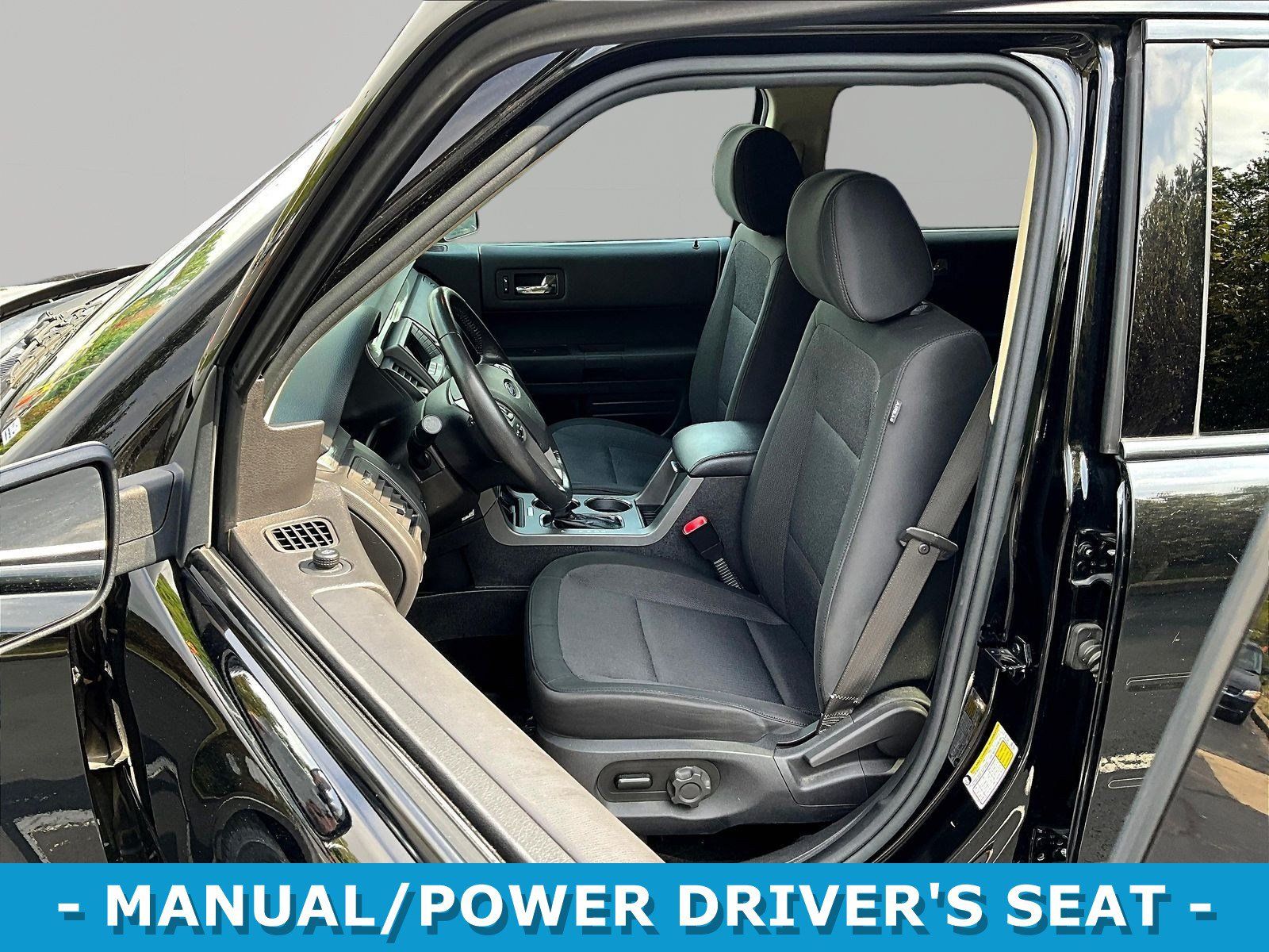 Used 2018 Ford Flex SE FWD image 21