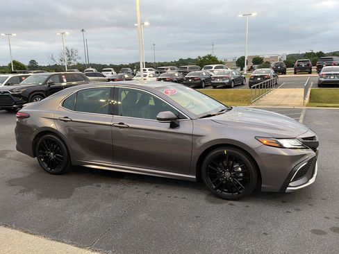 Certified 2023 Toyota Camry XSE FWD image 7