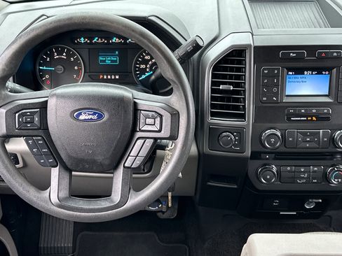Used 2018 Ford F150 XLT AWD/4WD image 13