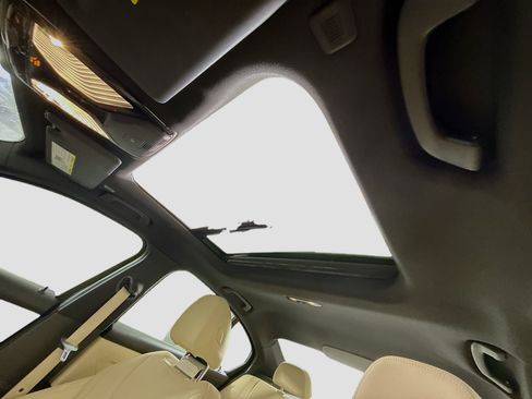 Used 2020 BMW 330i Sedan w/ Convenience Package image 41