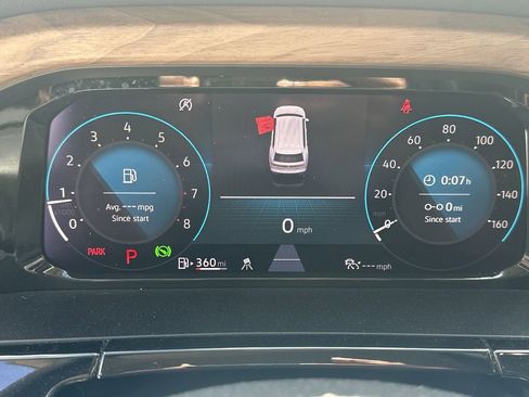 Used 2024 Volkswagen Atlas SE image 28