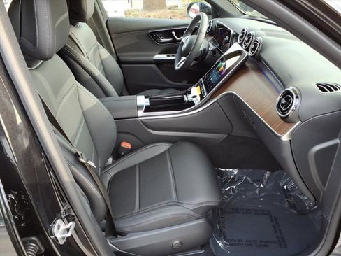 New 2026 Mercedes-Benz GLC 300 GLC 300 image 16