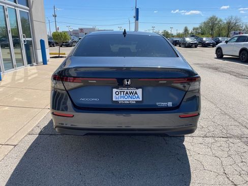 Used 2023 Honda Accord EX image 6