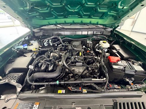 Used 2023 Ford Bronco Big Bend w/ Sasquatch Package image 36