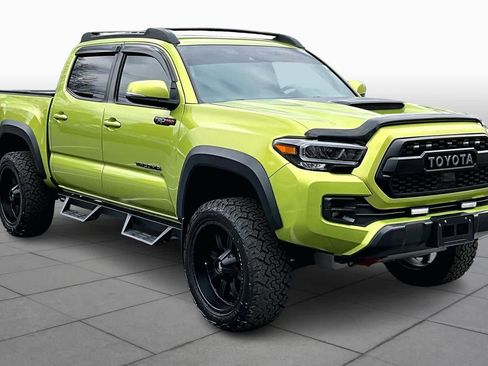 Used 2022 Toyota Tacoma TRD Pro image 3