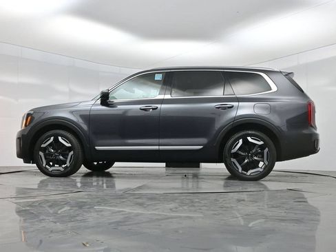 Used 2024 Kia Telluride S w/ S Sunroof Package AWD/4WD image 7