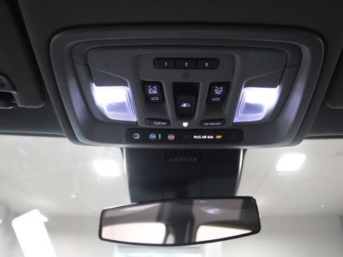 New 2026 GMC Sierra 1500 Elevation w/ Elevation Premium Package AWD/4WD image 42