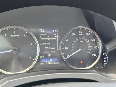 Used 2018 Lexus IS 300 AWD w/ Comfort Package image 7