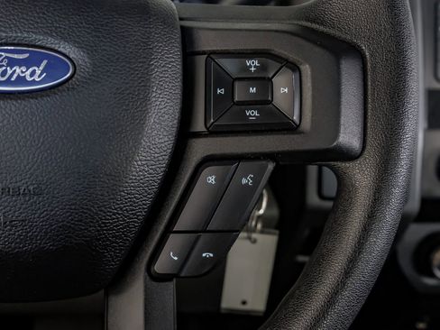 Used 2021 Ford F550 4x4 Crew Cab Super Duty w/ Power Equipment Group image 16