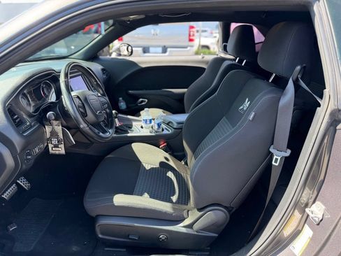 Used 2019 Dodge Challenger R/T Scat Pack RWD image 4