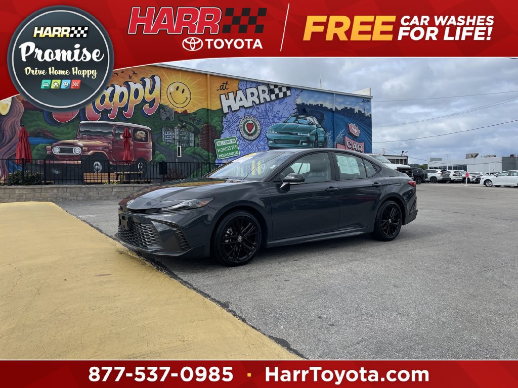 Used 2026 Toyota Camry SE FWD image 1