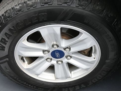 Used 2020 Ford F150 XLT w/ Trailer Tow Package image 19