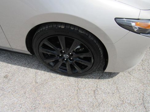 Used 2024 MAZDA MAZDA3 s FWD image 35