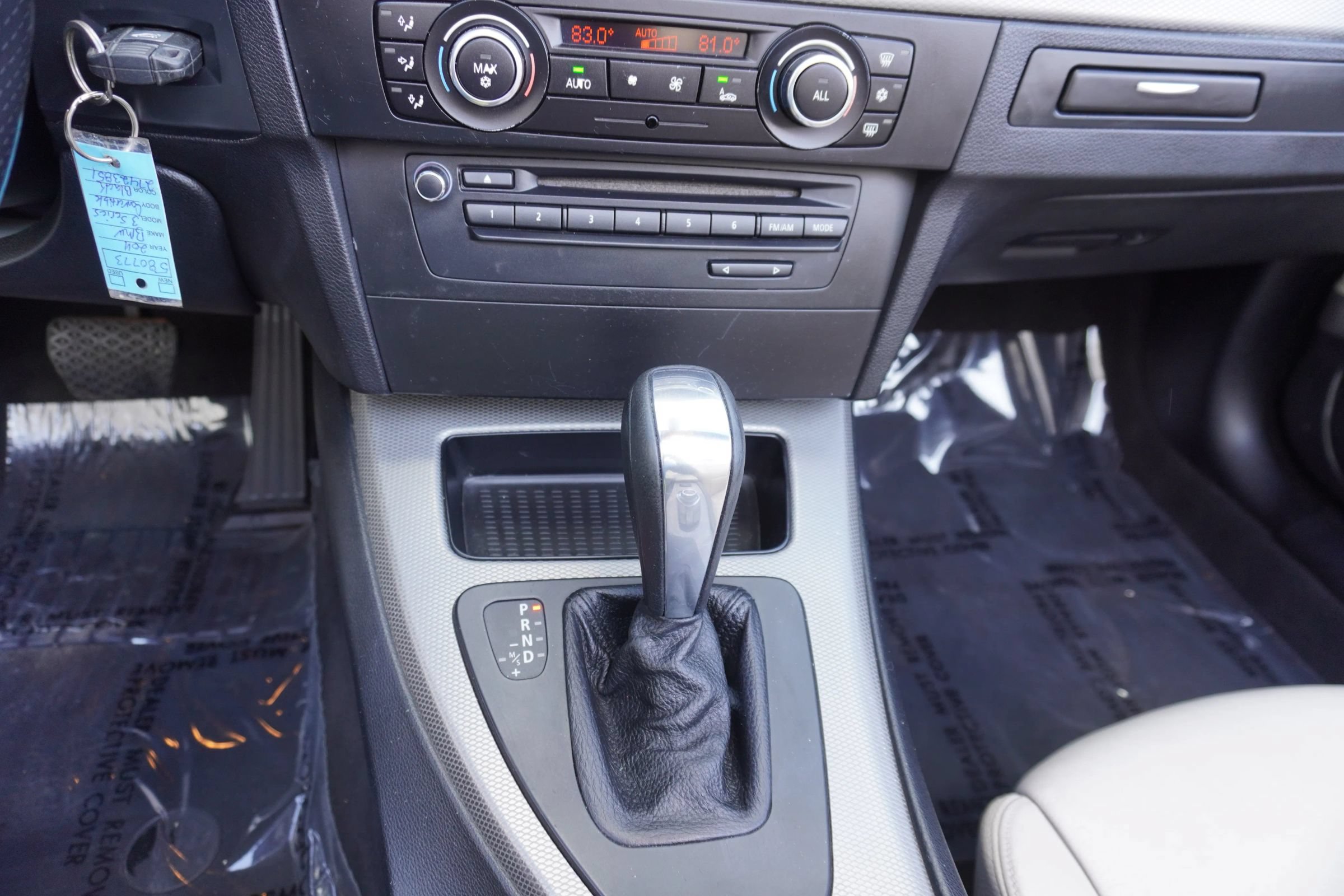 Used 2011 BMW 335i Convertible w/ M Sport Pkg RWD image 17