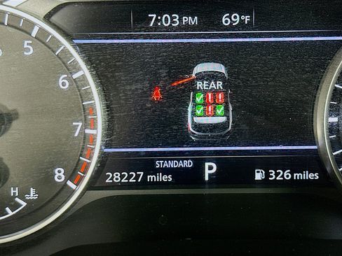 Used 2025 Nissan Pathfinder SV FWD image 19