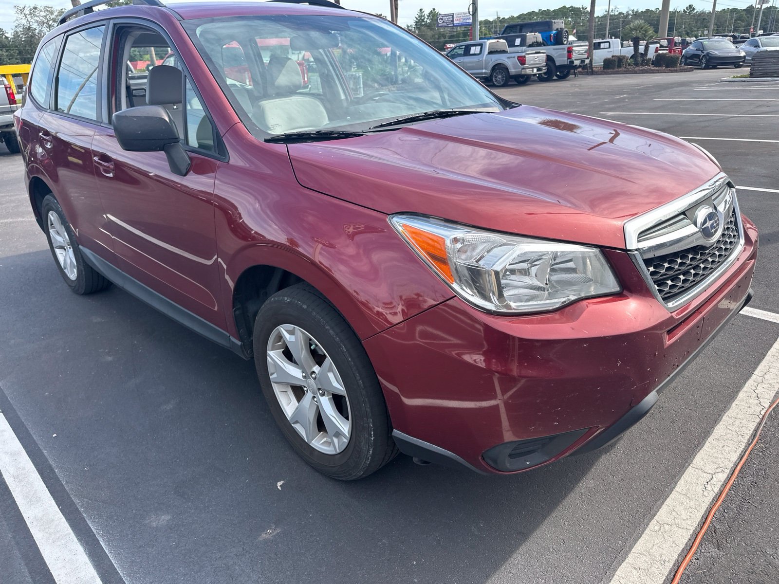 Used 2016 Subaru Forester 2.5i w/ Alloy Wheel Package AWD/4WD image 1