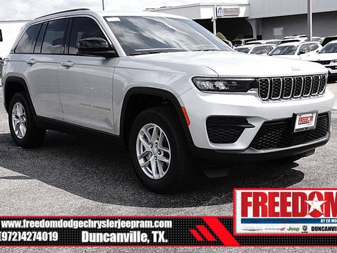 New 2026 Jeep Grand Cherokee Laredo X image 7