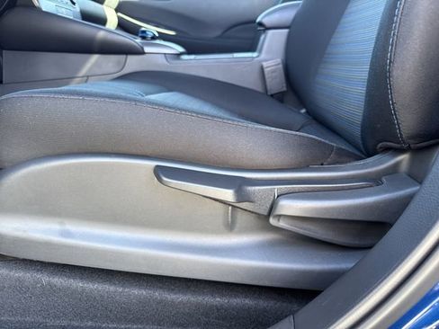 Certified 2025 Nissan Leaf S image 9