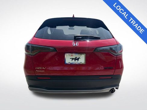 Used 2025 Honda HR-V Sport image 4