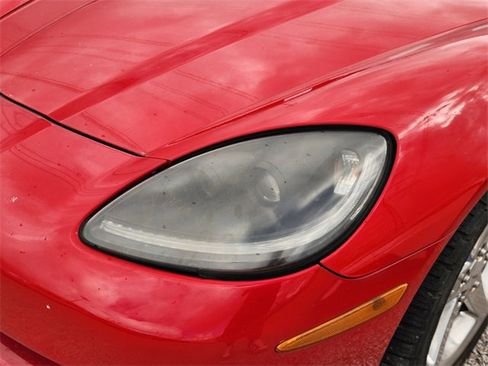 Used 2005 Chevrolet Corvette Convertible w/ Preferred Equipment Group image 7