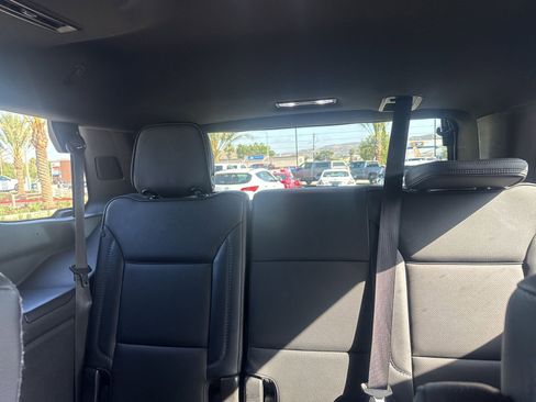 Used 2021 GMC Yukon Denali w/ Denali Ultimate Package image 14