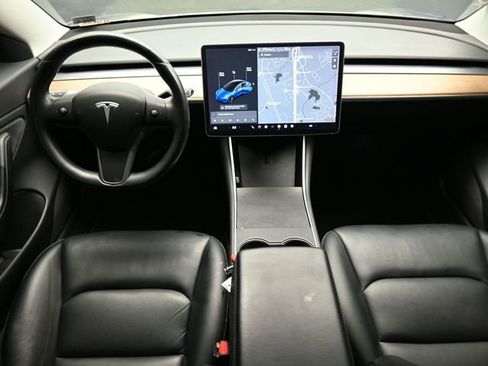 Used 2019 Tesla Model 3 Long Range image 13
