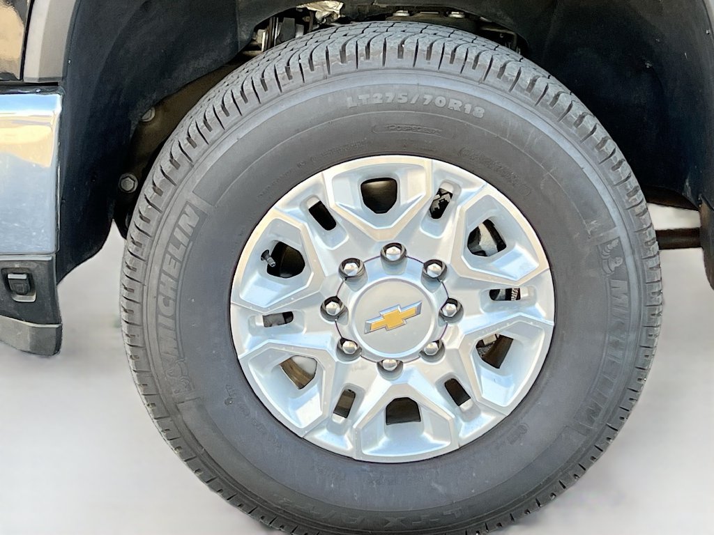Used 2025 Chevrolet Silverado 2500 LTZ w/ LTZ Plus Package AWD/4WD image 31