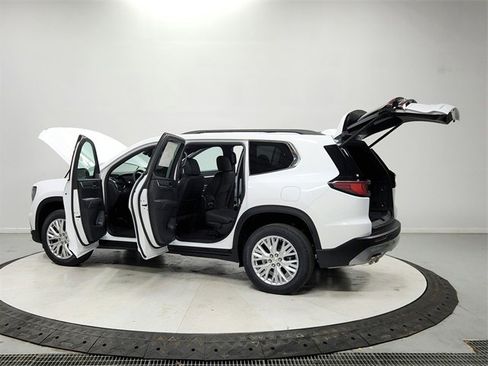 New 2026 GMC Acadia Elevation w/ Elevation Premium Package image 13
