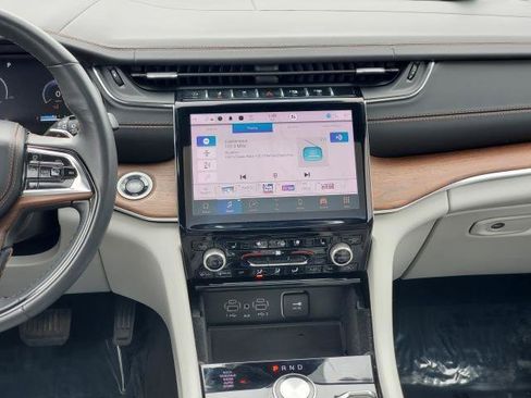 Used 2022 Jeep Grand Cherokee Summit w/ Adv Protech Group IV image 27