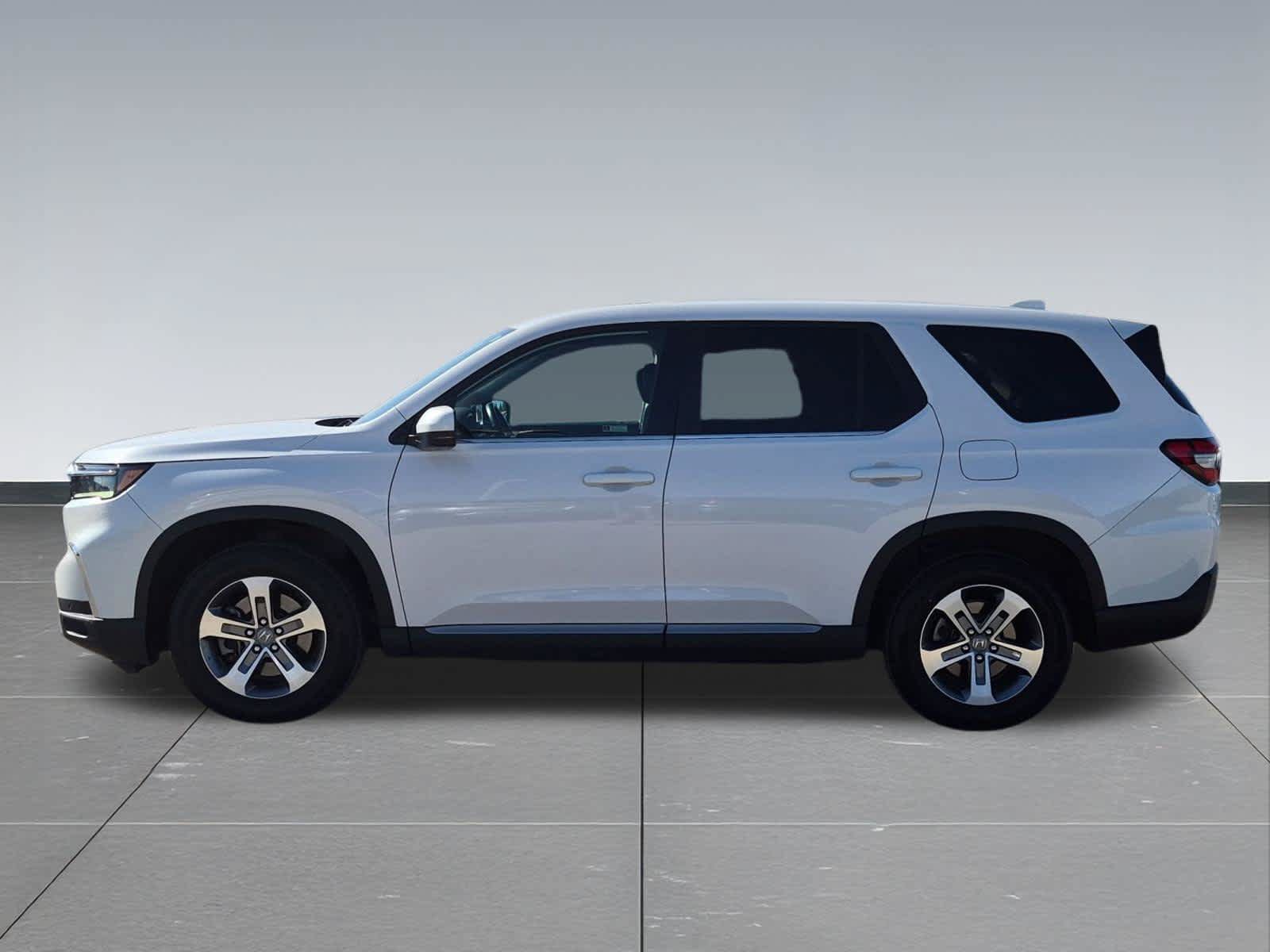 Certified 2024 Honda Pilot EX-L image 3