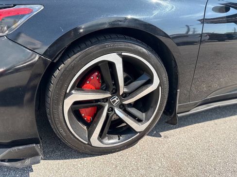 Used 2018 Honda Accord Sport image 17