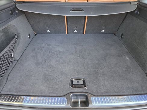 Certified 2022 Mercedes-Benz GLC 43 AMG 4MATIC image 17