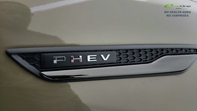 Used 2025 MAZDA CX-70 Plug-In Hybrid w/ Premium Plus AWD/4WD image 34