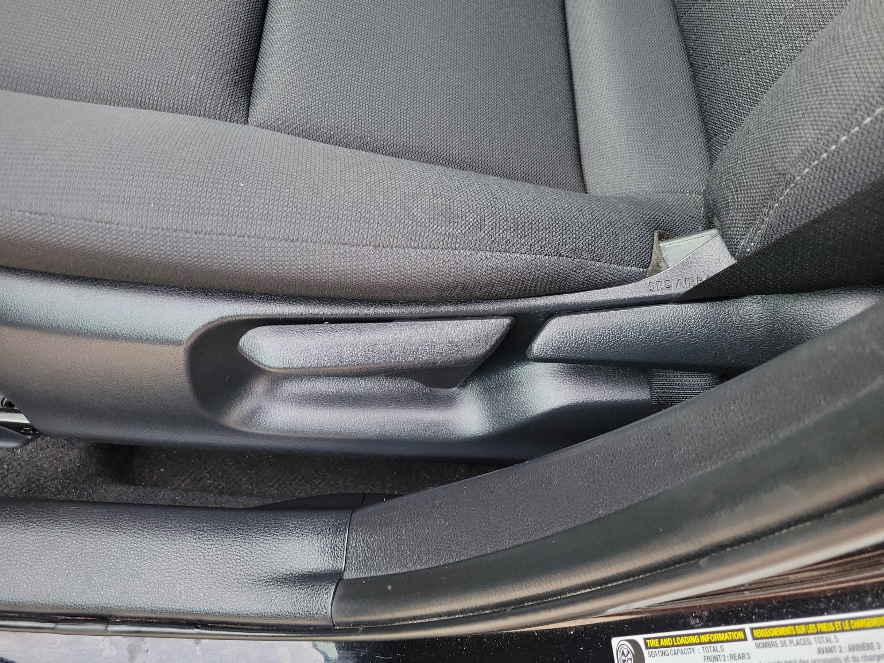 Used 2024 Toyota Corolla LE FWD image 6