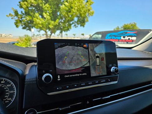 Used 2024 Mitsubishi Outlander SE image 38