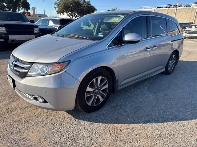 Used 2016 Honda Odyssey Touring image 2