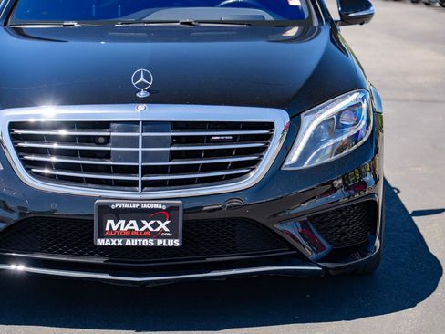 Used 2016 Mercedes-Benz S 63 AMG 4MATIC Sedan w/ Driver Assistance Package image 5