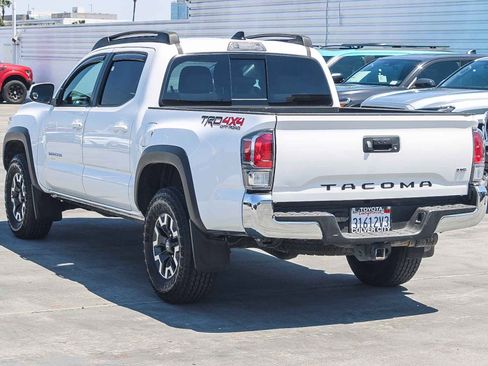 Certified 2023 Toyota Tacoma TRD Off-Road image 7