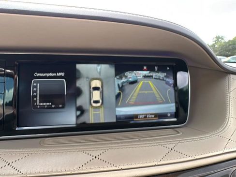 Used 2017 Mercedes-Benz S 550 Sedan image 42