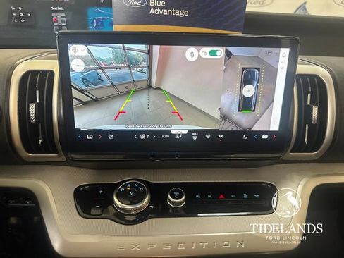 Certified 2025 Ford Expedition Active RWD image 26