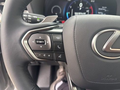 Used 2026 Lexus GX 550 image 17