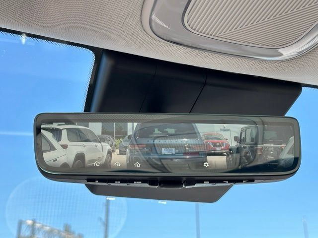 Used 2024 Hyundai Ioniq 5 Limited AWD/4WD image 28