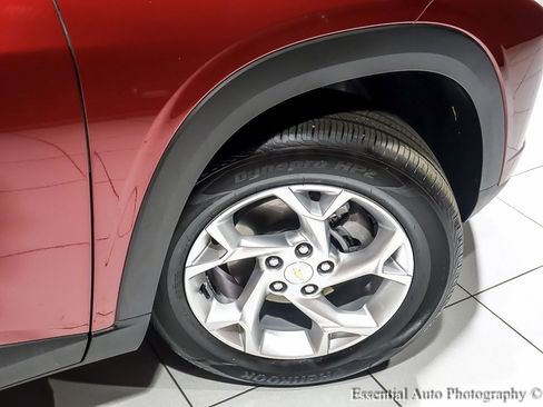 Used 2025 Chevrolet Trax LS w/ LS Convenience Package image 13