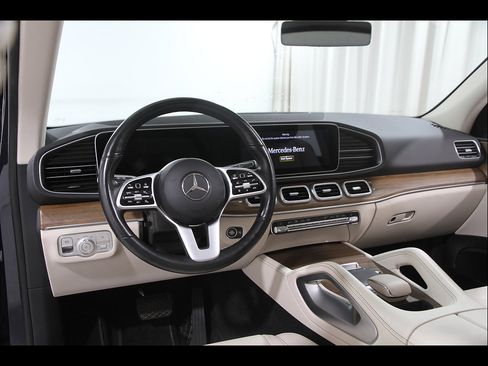 Used 2021 Mercedes-Benz GLE 350 4MATIC image 6
