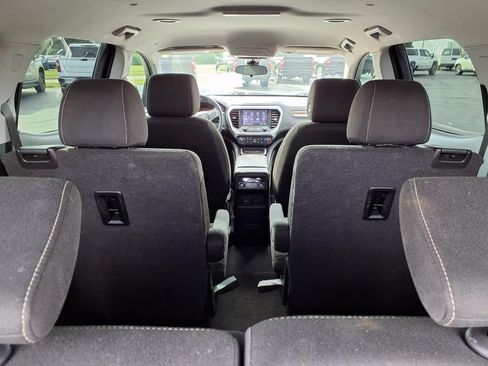 Used 2022 GMC Acadia SLE w/ Driver Convenience Package FWD image 28