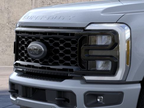 New 2026 Ford F350 Lariat w/ Black Appearance Package AWD/4WD image 17