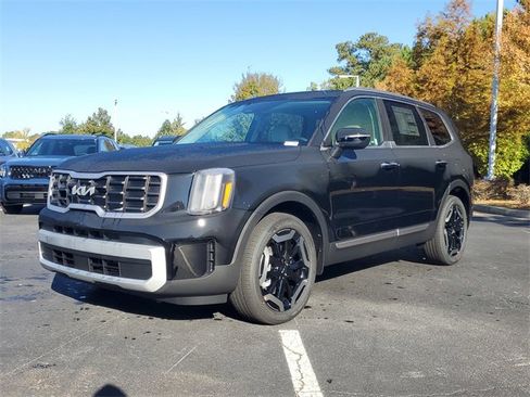 New 2025 Kia Telluride S image 32