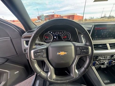 Used 2021 Chevrolet Tahoe Premier w/ Premium Package AWD/4WD image 22